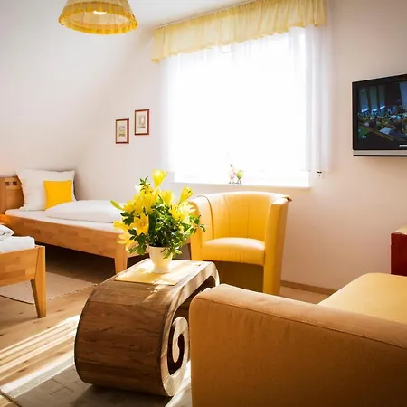 Bed & Breakfast Gastehaus „haus Am Hahnenberg“